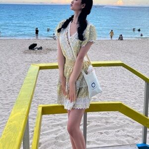 Chic Yellow Lace Dress